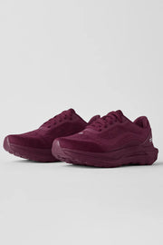 Alo runner burgundy